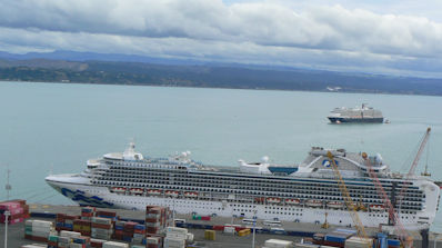 Cruise Ship
